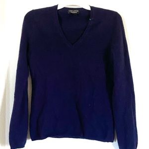 100 % Cashmere  top M-L